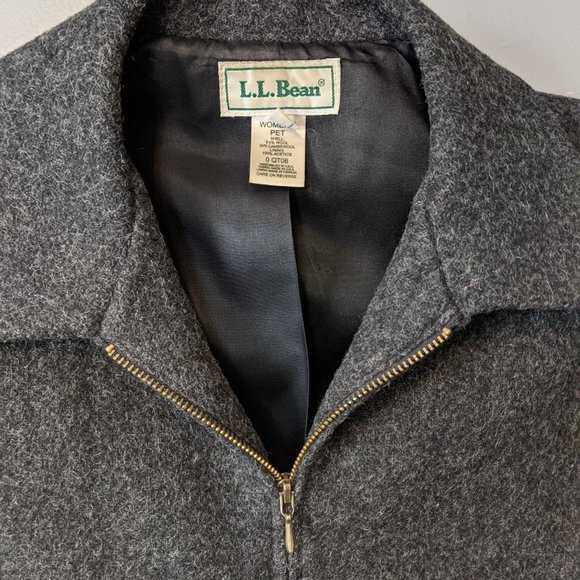 L.L.Bean 100% Wool Blazer Jacket Black 10 Petite - Picture 5 of 9